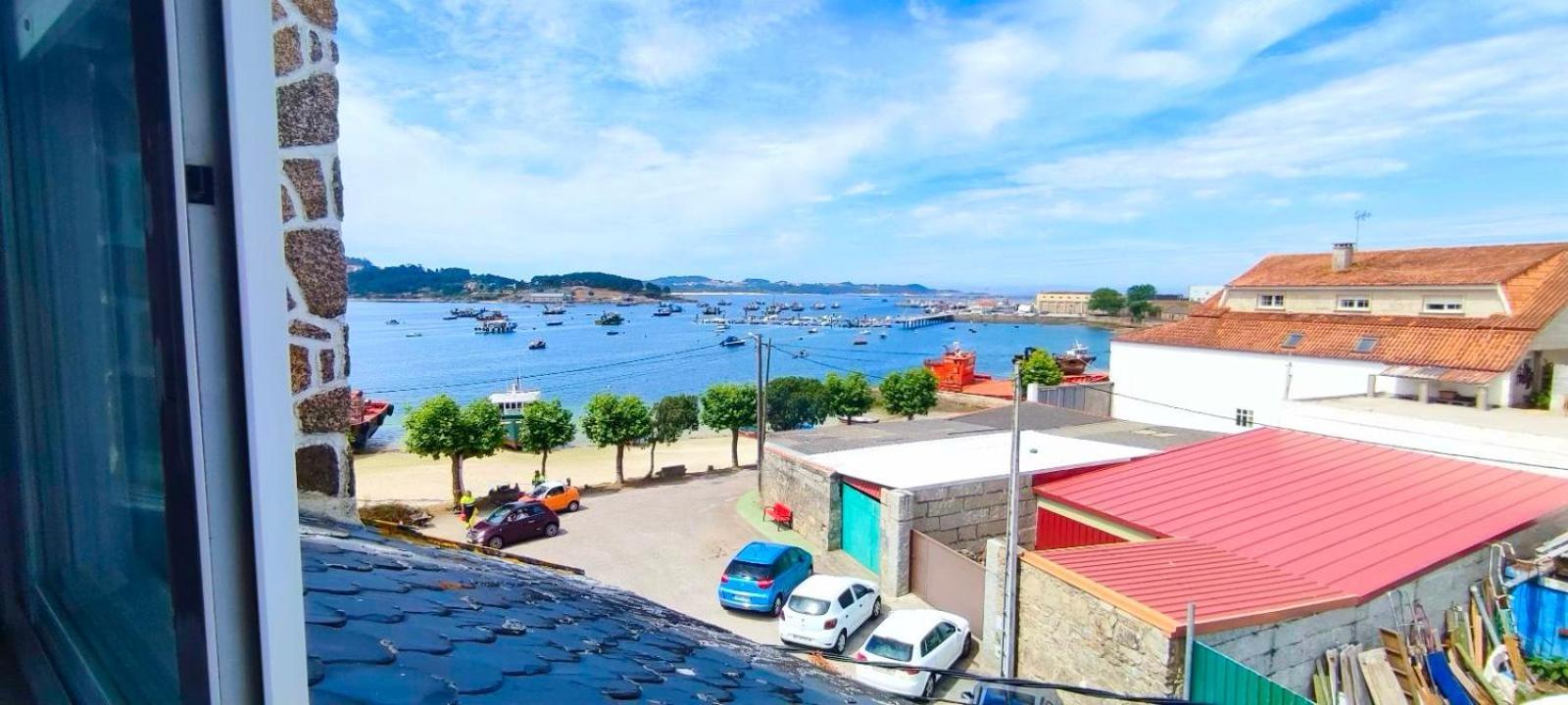 Acogedor Atico Cerca Del Mar By Bebalmy Apartment O Grove Bagian luar foto